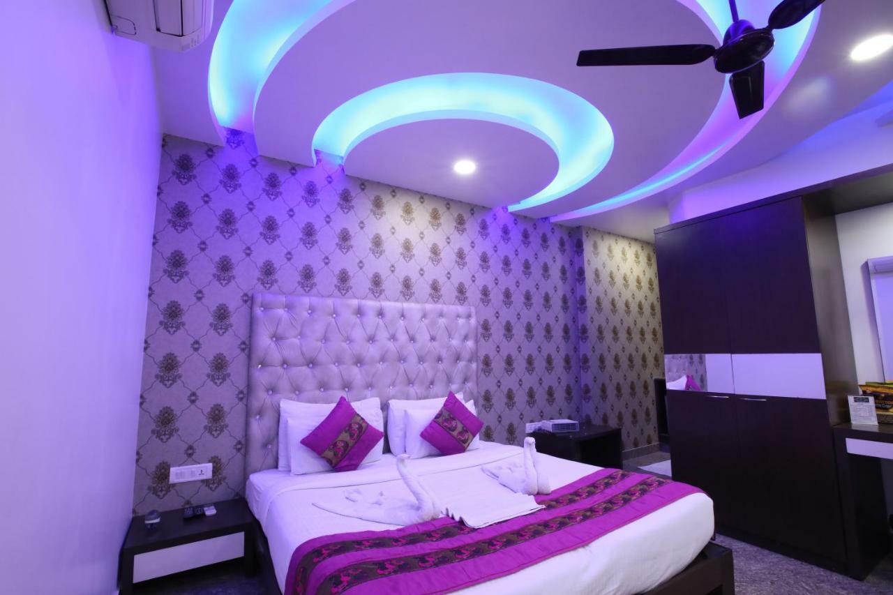 Hotel Surya International Дели Экстерьер фото